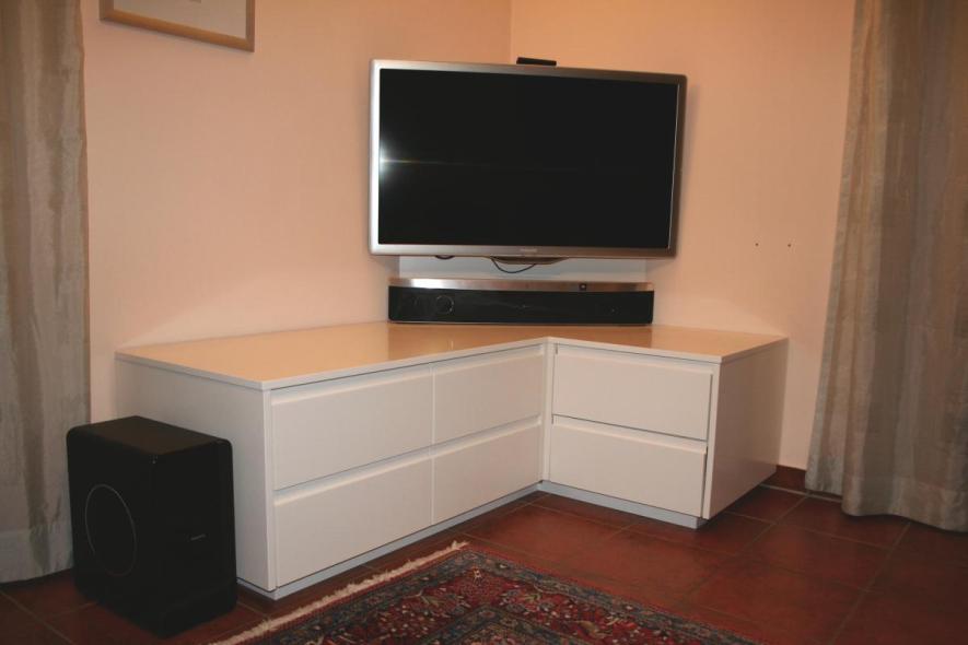 Sideboard TV